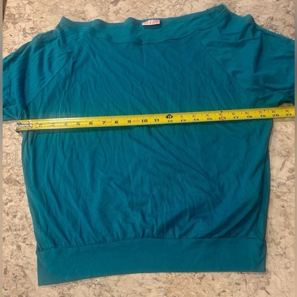 Women’s Alloy Shirt Medium Blue - Picture 4 of 7